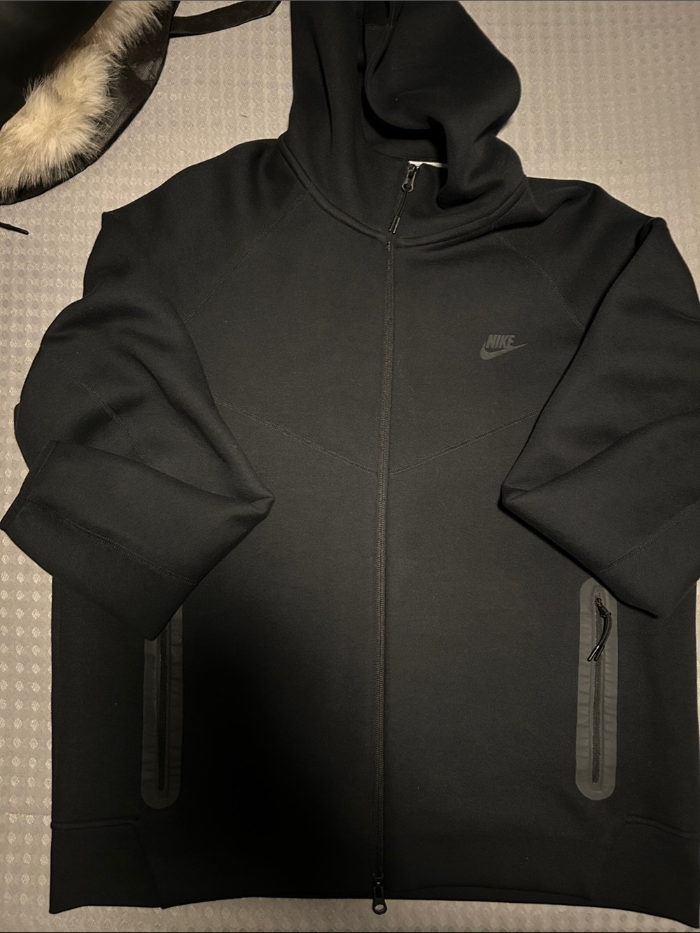 Nike Sportswear Tech Fleece
Windrunner